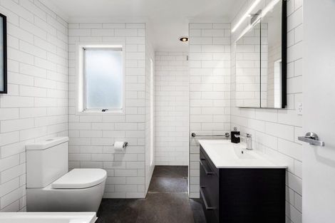 Photo of property in 48 Robinson Crescent, Tamatea, Napier, 4112