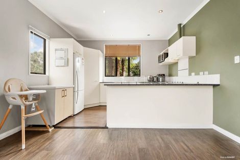 Photo of property in 2 Arlose Place, Westgate, Auckland, 0614