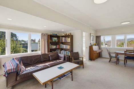 Photo of property in 9 Kirkway, Raumati Beach, Paraparaumu, 5032