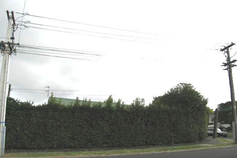 Photo of property in 1/4 East Coast Road, Milford, Auckland, 0620