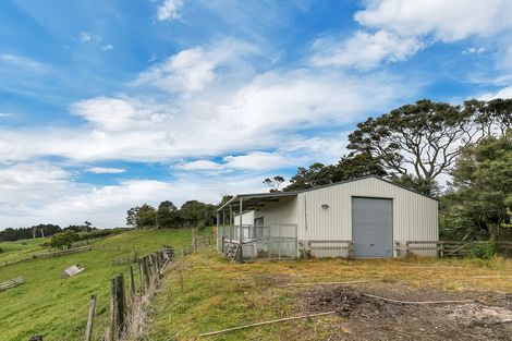 Photo of property in 125 Alf Access Road, Helensville, 0875
