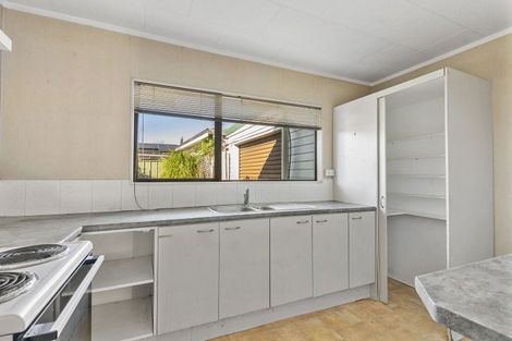 Photo of property in 2/9 Edmund Hillary Avenue, Papakura, 2110