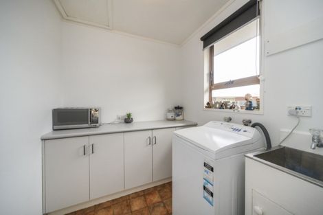 Photo of property in 47 Meadowbrook Drive, Cloverlea, Palmerston North, 4412