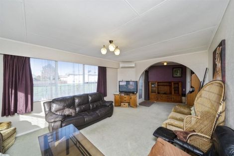 Photo of property in 15 Murray Avenue, Hawera, 4610