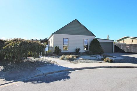 Photo of property in 2 Cherry Grove, Alexandra, 9320