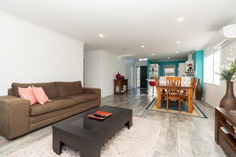 Photo of property in Bramley Gardens, 3/24 Turnbury Court, Rototuna, Hamilton, 3210