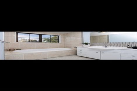 Photo of property in 4 Rowanwood Close, Halswell, Christchurch, 8025