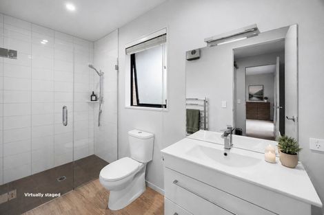 Photo of property in 4 Beagle Lane, Wanaka, 9305