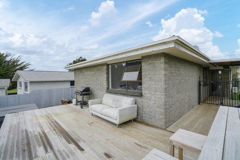 Photo of property in 38 Enniskillen Street, Clifton, Invercargill, 9812