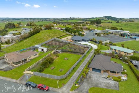 Photo of property in 6 Rata Lane, Maungaturoto, 0520