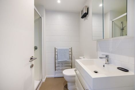 Photo of property in 4/187 Kilmore Street, Christchurch Central, Christchurch, 8013