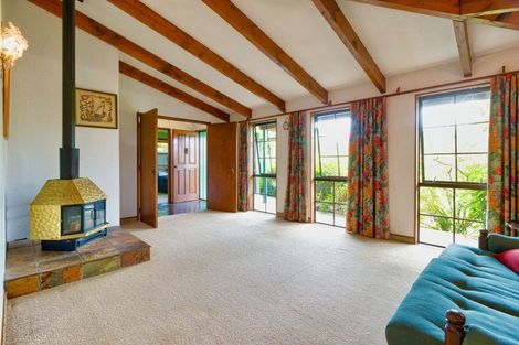 Photo of property in 11 Deakin Place, Clive, 4102