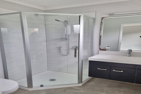 Photo of property in 114a Discovery Drive, Whitby, Porirua, 5024