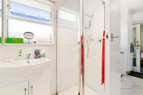 Photo of property in 4/114 Lynwood Road, New Lynn, Auckland, 0600