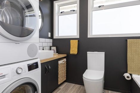 Photo of property in 41 Maire Street, Wairakei, Taupo, 3332