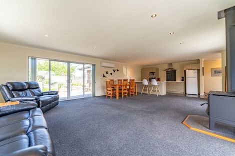 Photo of property in 35a Avenue Road, West End, Timaru, 7910