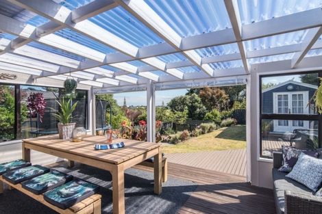 Photo of property in 9 Kaitawa Street, Waikanae Beach, Waikanae, 5036