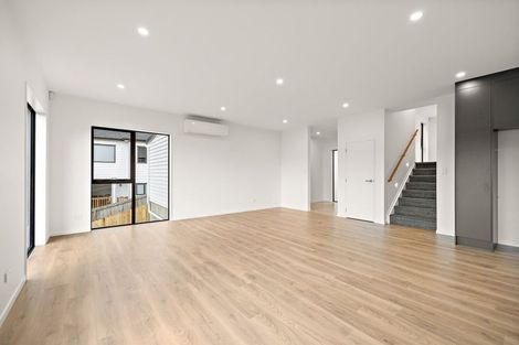 Photo of property in 2 Mara Waina Place, Swanson, Auckland, 0614