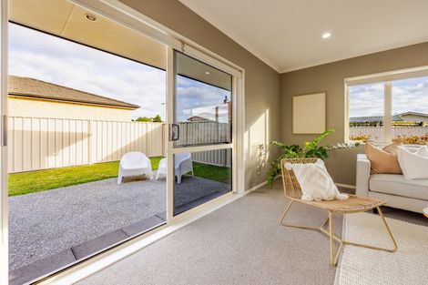 Photo of property in 7a Avondale Road, Taradale, Napier, 4112