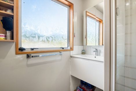 Photo of property in 10a Huia Street, Waikawa, Picton, 7220