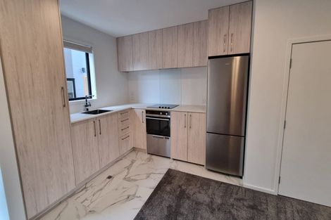 Photo of property in 3/137 Tirimoana Road, Te Atatu South, Auckland, 0602