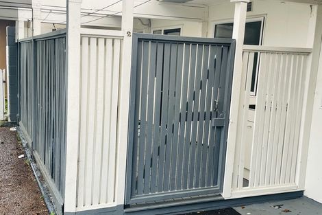 Photo of property in 2/11 Overton Road, Papatoetoe, Auckland, 2025