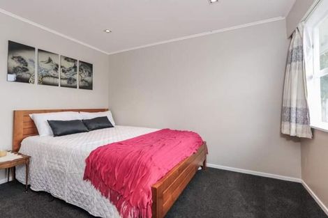 Photo of property in 5 Infidel Place, Torbay, Auckland, 0630