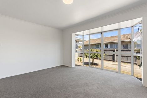 Photo of property in 22 Kawau Crescent, Bromley, Christchurch, 8062