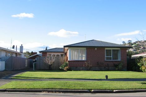 Photo of property in 21 Landsdowne Terrace, Cashmere, Christchurch, 8022