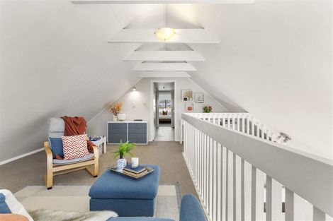 Photo of property in 57 Kurnell Drive, Botany Downs, Auckland, 2010