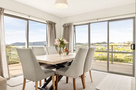 Photo of property in 26 Cable Bay Block Road, Cable Bay, 0420