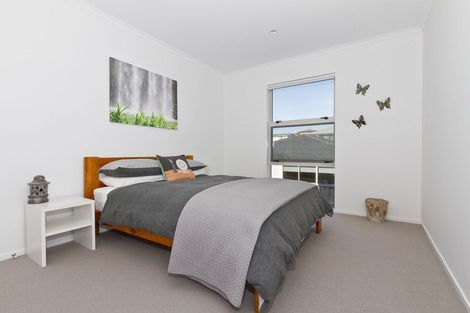 Photo of property in 3 Couldrey Crescent, Red Beach, 0932