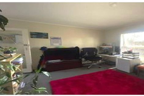 Photo of property in 1/68 Titirangi Road, New Lynn, Auckland, 0600