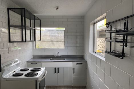 Photo of property in 6/20 Willoughby Street, Whitiora, Hamilton, 3200