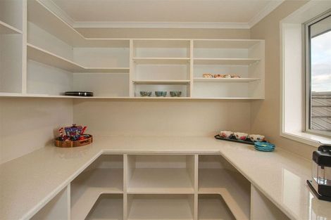 Photo of property in 2 Mutetai Road, Clarks Beach, 2122