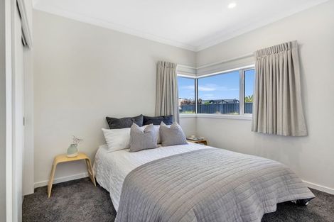 Photo of property in 2 Drovers Way, Frimley, Hastings, 4120