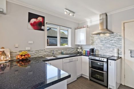 Photo of property in 2/6 Wentworth Street, Ilam, Christchurch, 8041