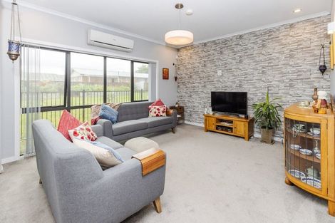 Photo of property in 2/2 Shakespeare Avenue, Enderley, Hamilton, 3214