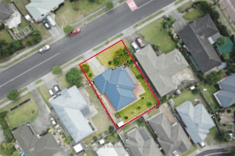 Photo of property in 15 Hillwell Drive, Henderson, Auckland, 0612