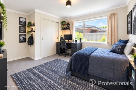 Photo of property in 21 Sun Valley Grove, Wainuiomata, Lower Hutt, 5014