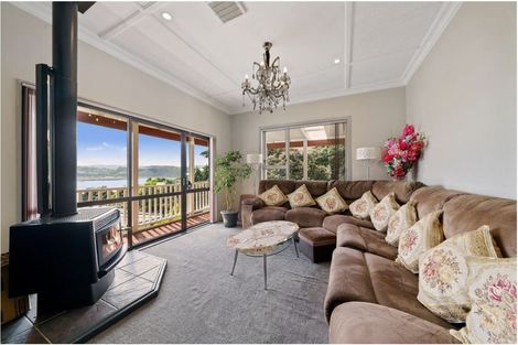 Photo of property in 20 Hungerford Road, Lyall Bay, Wellington, 6022