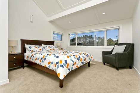 Photo of property in 187 Okura River Road, Okura, Albany, 0792