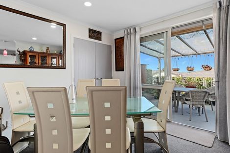 Photo of property in Waterview Estate, 86/4 Greystone Place, Omokoroa, 3114