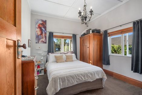 Photo of property in 1/305 Lake Road, Hauraki, Auckland, 0622