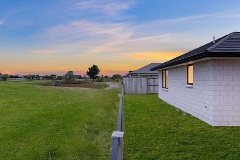Photo of property in 59 Harding Drive, Papamoa Beach, Papamoa, 3118