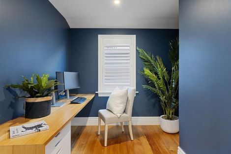 Photo of property in 33 Hardwicke Street, Sumner, Christchurch, 8081