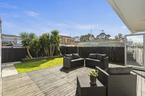Photo of property in 6 Archmillen Avenue, Pakuranga Heights, Auckland, 2010