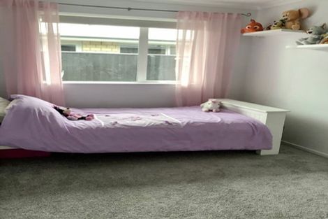 Photo of property in 43 Minerva Crescent, Woodend, 7610