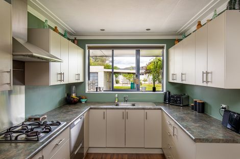 Photo of property in 27 Clutha Street, Alexandra, 9320