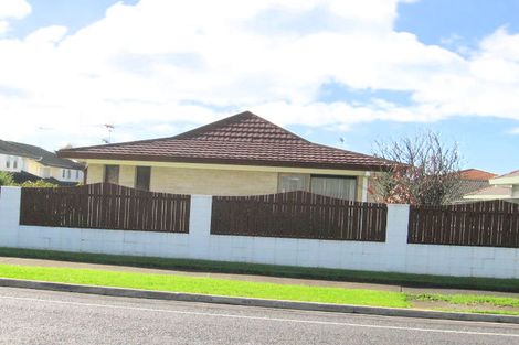 Photo of property in 2/146 Bucklands Road, Bucklands Beach, Auckland, 2012